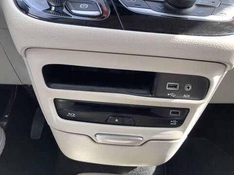 2018 Chrysler Pacifica Touring L Plus