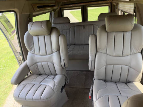 2003 Ford E-Series E-150