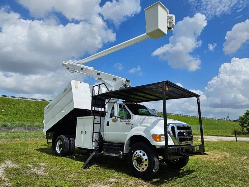 2011 Ford F-750 Super Duty for sale at American Trucks and Equipment in Hollywood FL