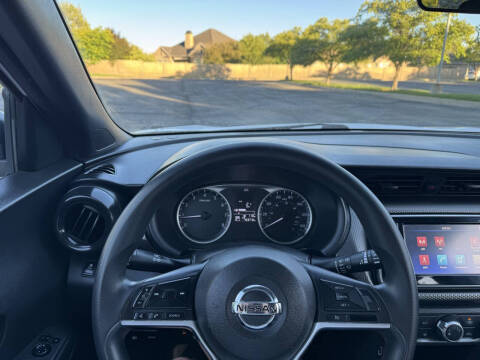 2018 Nissan Kicks S