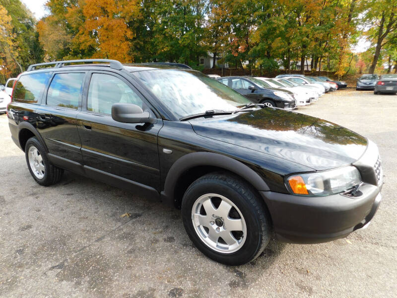 2004 Volvo XC70 for sale at Macrocar Sales Inc in Uniontown OH