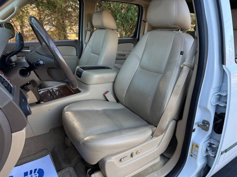 2012 Chevrolet Suburban LTZ