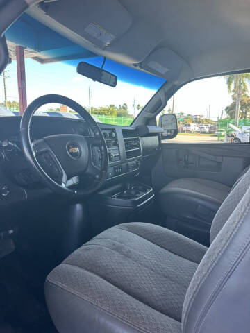 2021 Chevrolet Express 2500