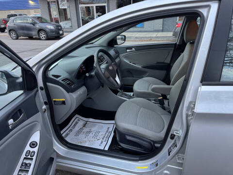 2015 Hyundai Accent GLS