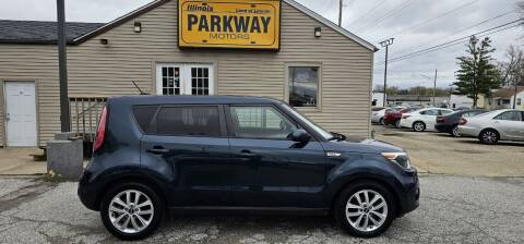 2018 Kia Soul for sale at Parkway Motors in Springfield IL