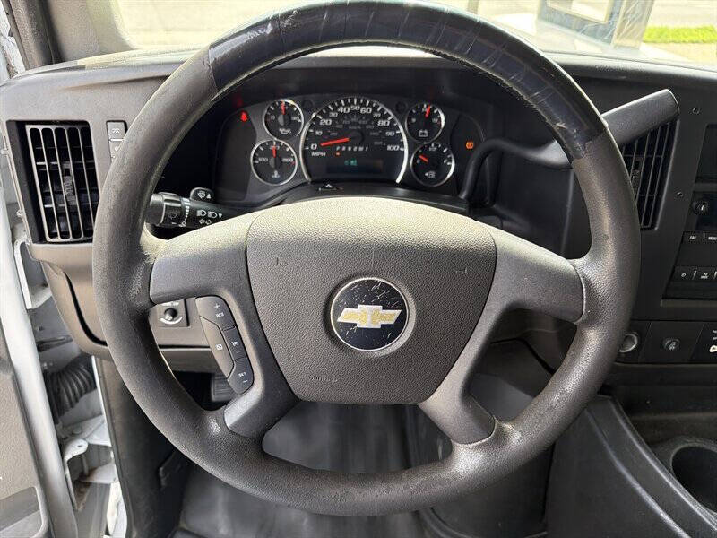 2017 Chevrolet Express 2500
