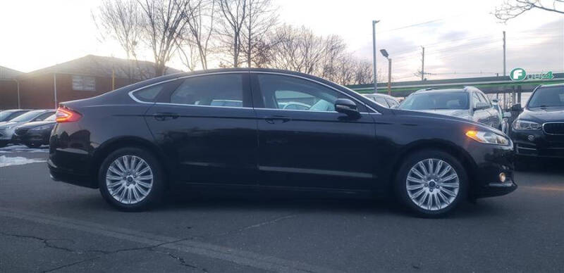 2014 Ford Fusion Energi SE