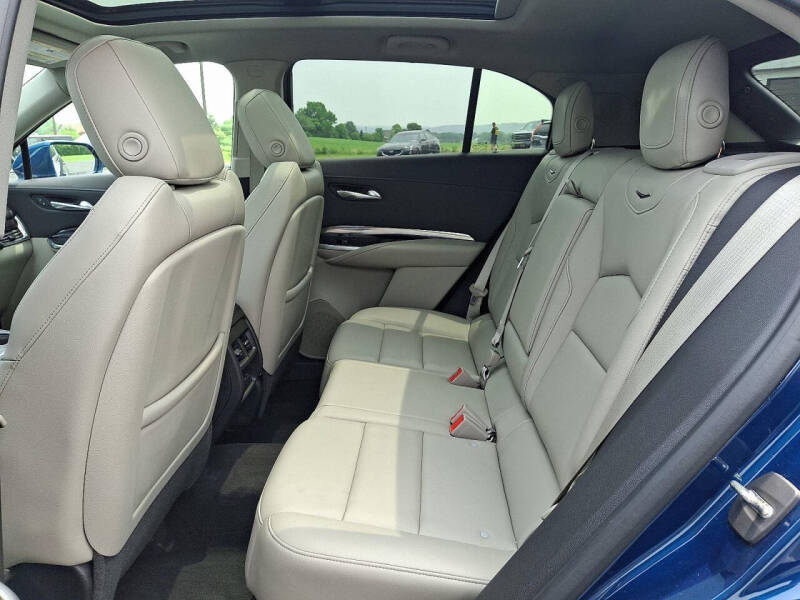 2019 Cadillac XT4 Luxury