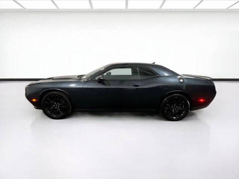 2018 Dodge Challenger SXT Plus