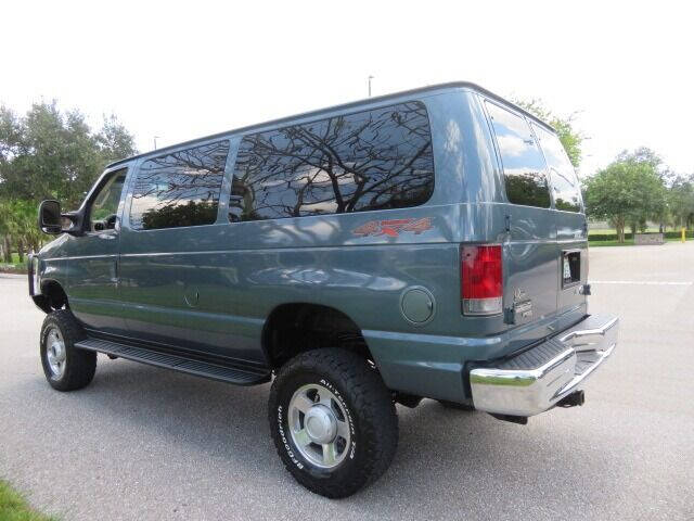 2013 Ford E-Series E-150 XLT