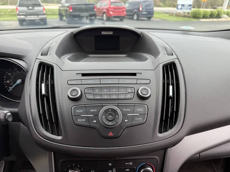 2017 Ford Escape S