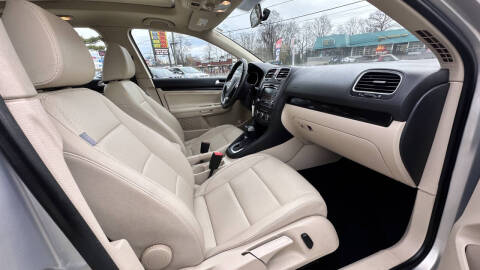 2010 Volkswagen Jetta SportWagen TDI