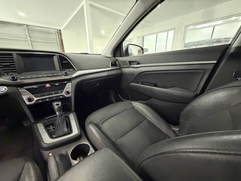 2017 Hyundai Elantra Limited