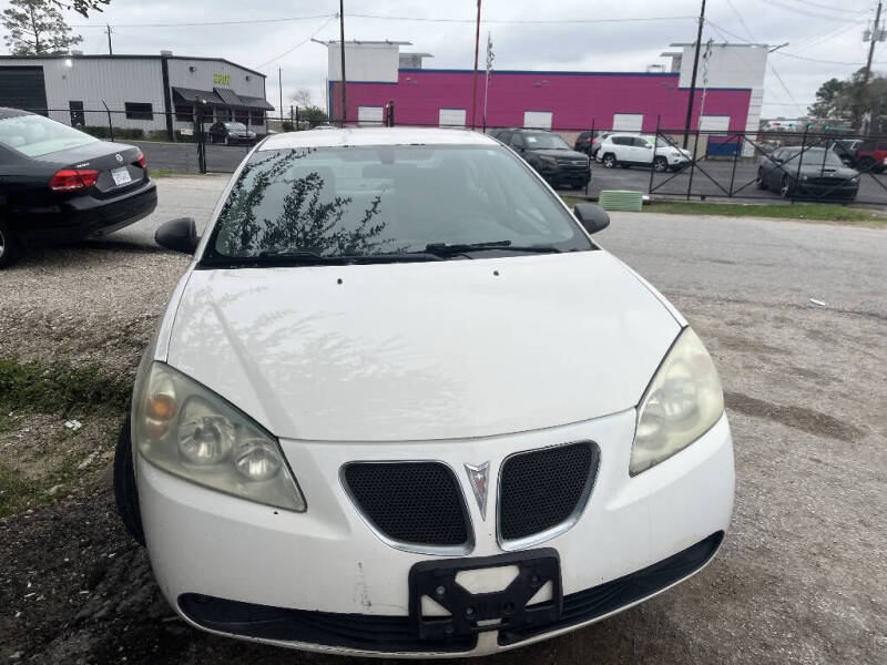 2006 Pontiac G6 for sale at SCOTT HARRISON MOTOR CO in Houston TX