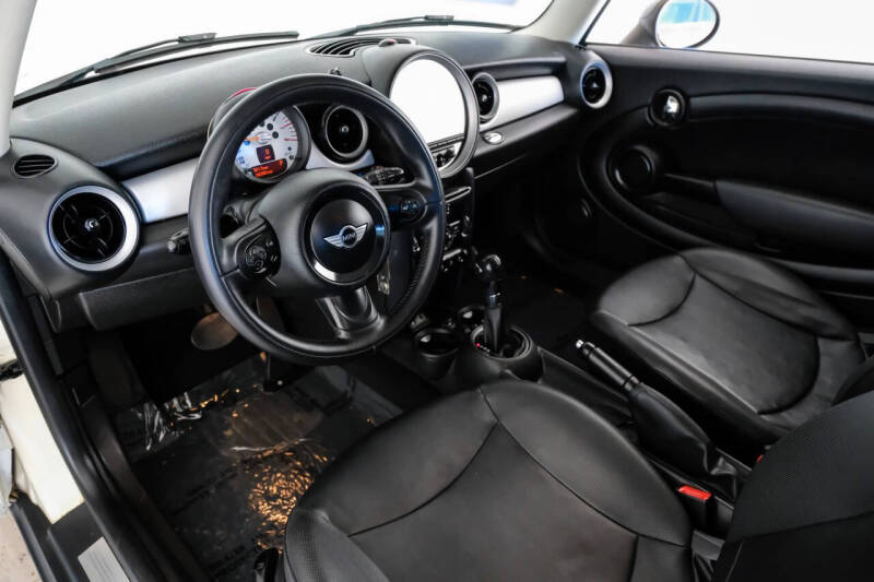 2013 MINI Hardtop Cooper