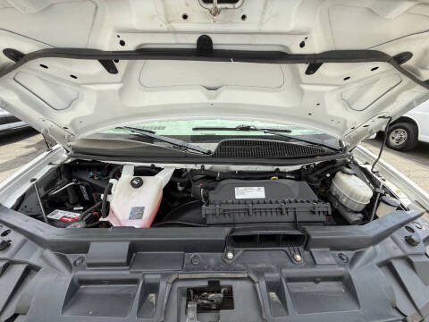 2019 Chevrolet Express 2500