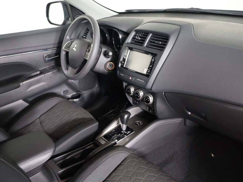 2025 Mitsubishi Outlander Sport