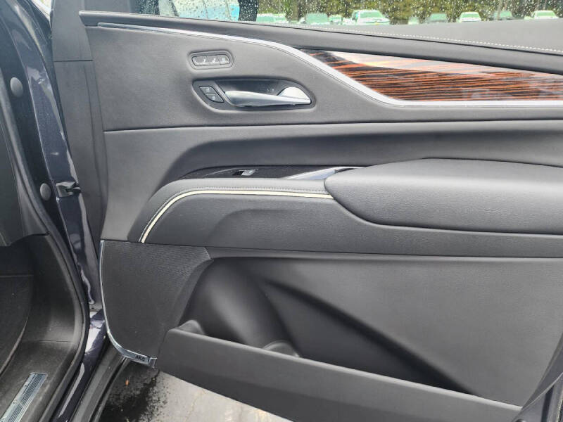 2023 Cadillac Escalade Premium Luxury