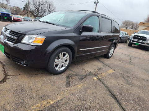 2010 Dodge Grand Caravan for sale at Geareys Auto Sales of Sioux Falls, LLC in Sioux Falls SD