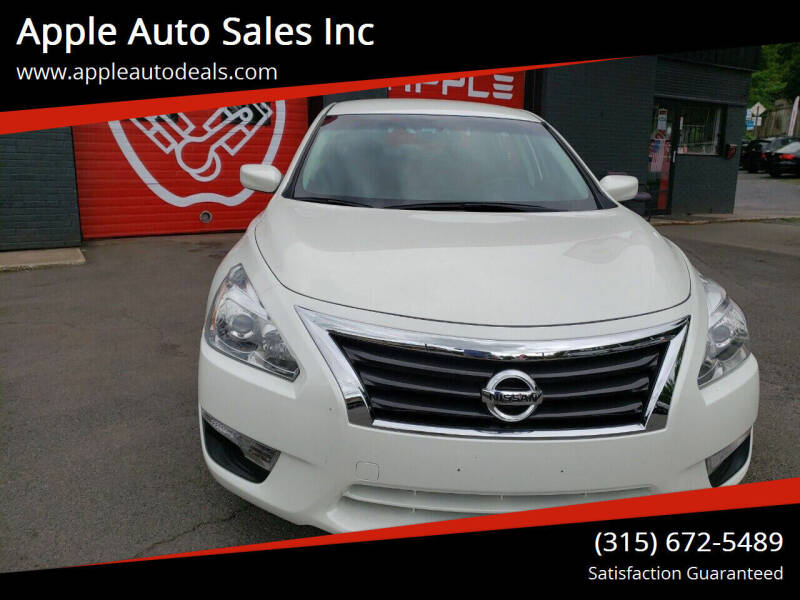 2015 Nissan Altima for sale at Apple Auto Sales Inc in Camillus NY