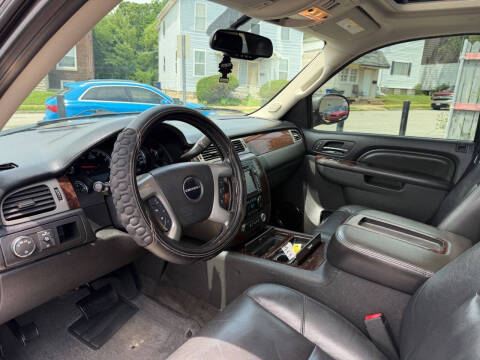 2011 GMC Yukon Denali