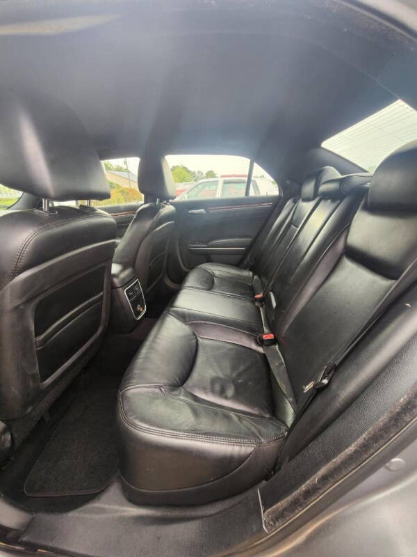 2013 Chrysler 300