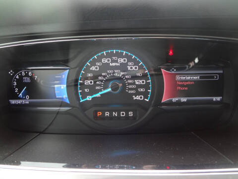 2017 Ford Taurus SEL