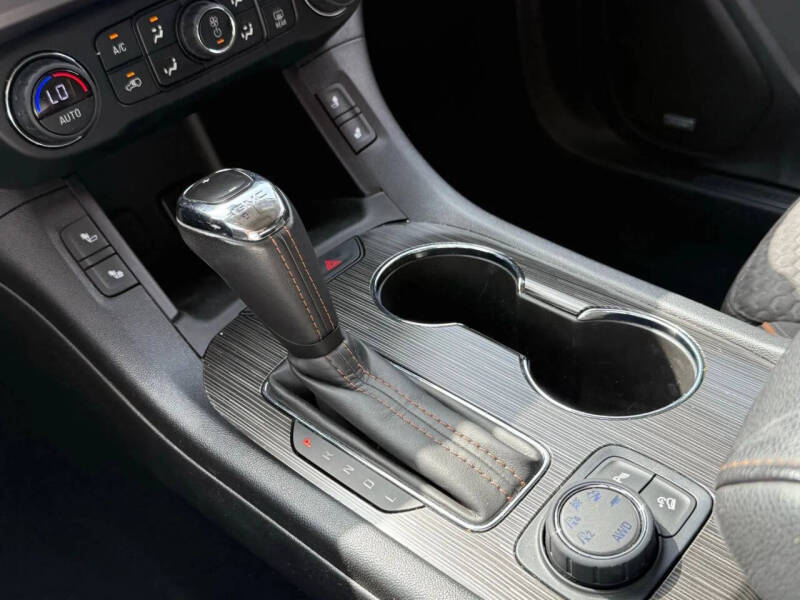 2019 GMC Acadia SLE-2