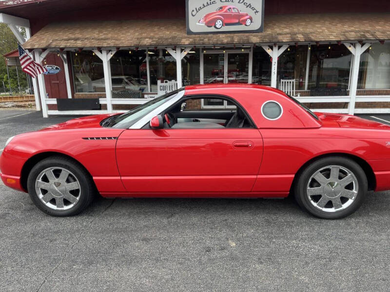 2002 Ford Thunderbird Deluxe