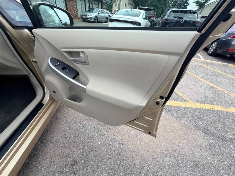 2011 Toyota Prius Two