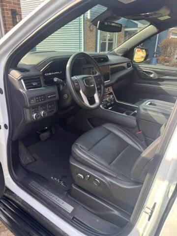 2024 GMC Yukon XL Denali