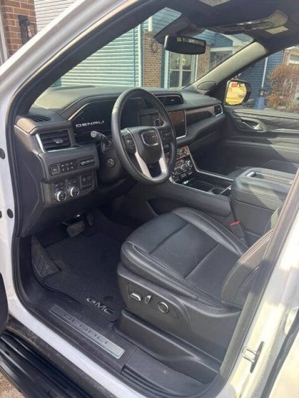 2024 GMC Yukon XL Denali