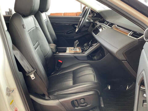 2020 Land Rover Range Rover Evoque SE