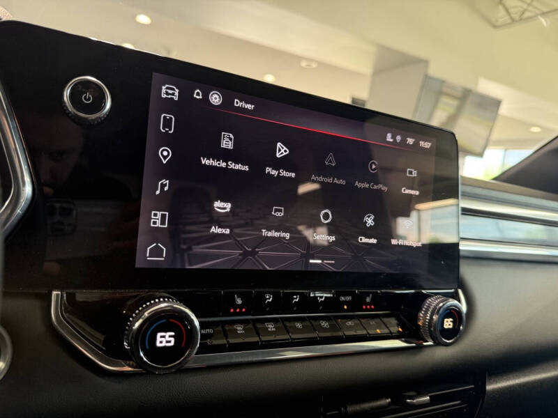 2023 GMC Canyon Elevation