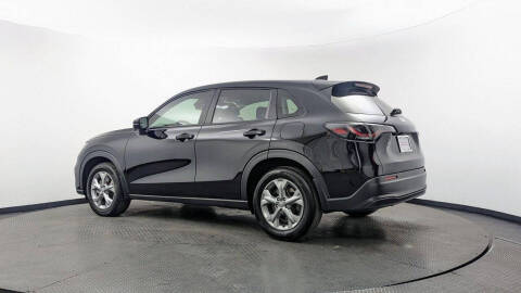 2025 Honda HR-V LX