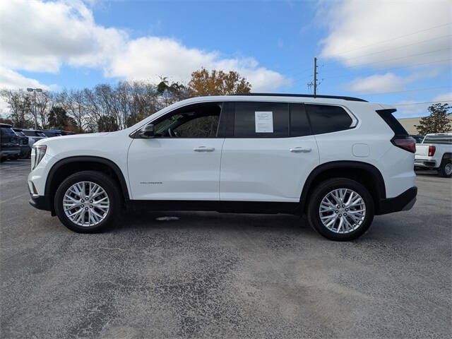 2024 GMC Acadia Elevation