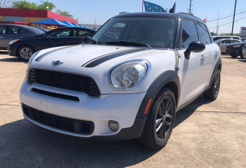 2011 MINI Cooper Countryman for sale at NEWSED AUTO INC in Houston TX