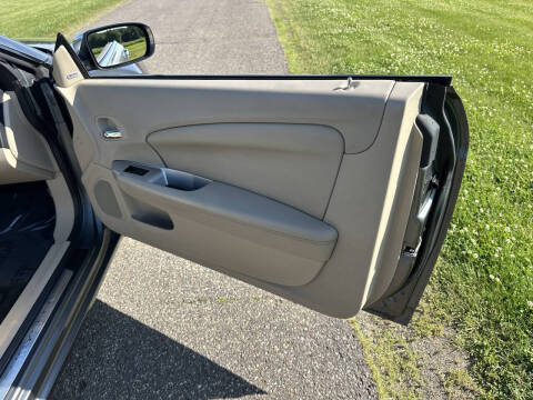 2011 Chrysler 200 Limited