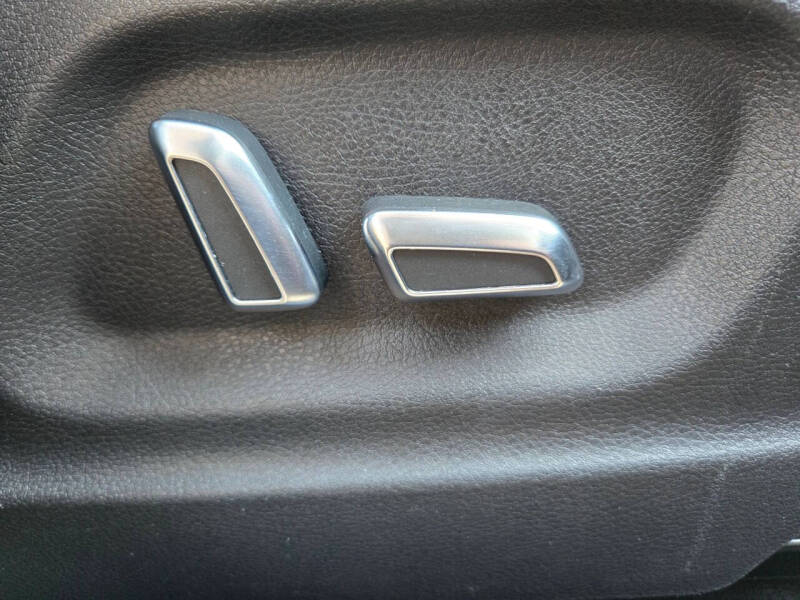 2013 Audi Q5 2.0T quattro Premium Plus