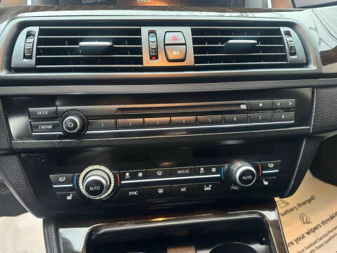 2016 BMW 5 Series 528i xDrive