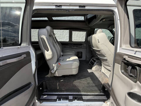 2019 GMC Savana 2500