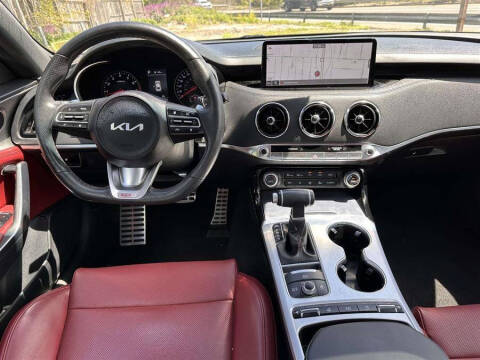 2022 Kia Stinger