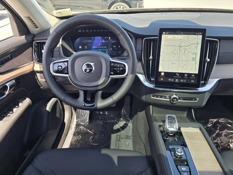 2026 Volvo XC90 B5 Core