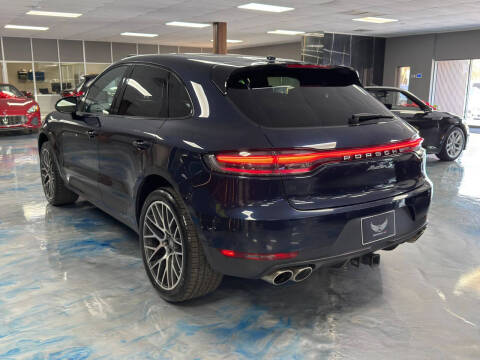 2020 Porsche Macan S