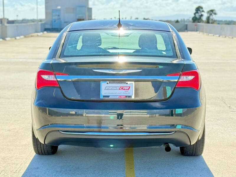 2012 Chrysler 200 Touring
