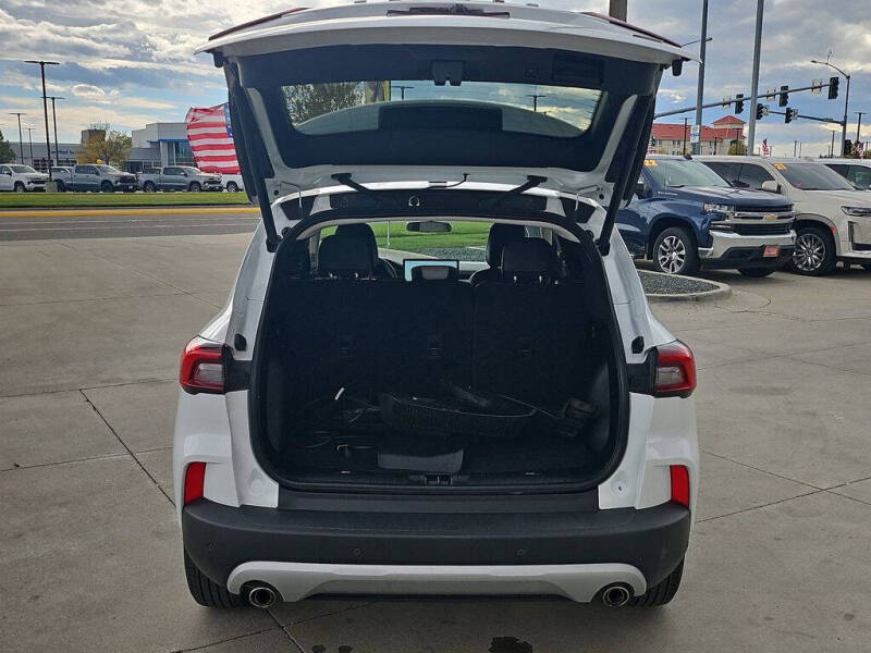 2023 Ford Escape Plug-In Hybrid