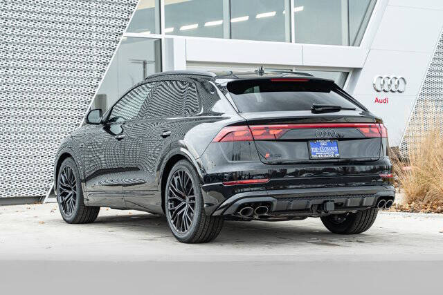 2026 Audi SQ8 4.0T quattro Prestige