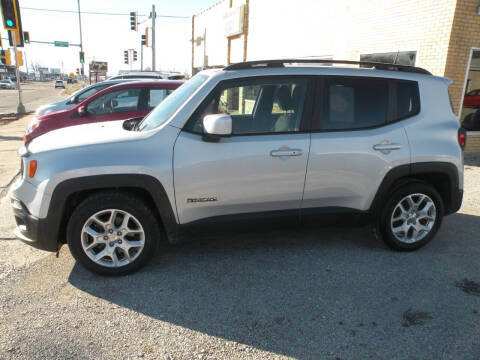 2018 Jeep Renegade for sale at Kingdom Auto Centers in Litchfield IL