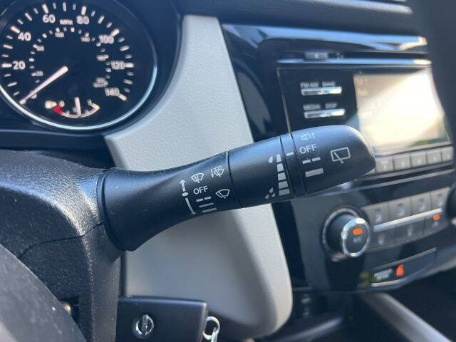 2017 Nissan Rogue Sport S