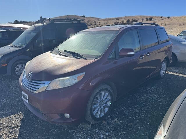 2013 Toyota Sienna for sale at Daryl's Auto Service in Chamberlain SD
